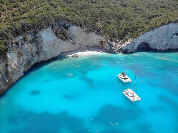 Image of Atlantis yacht #20