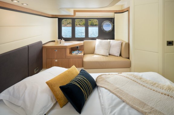 Image of Viva La Vida yacht #27