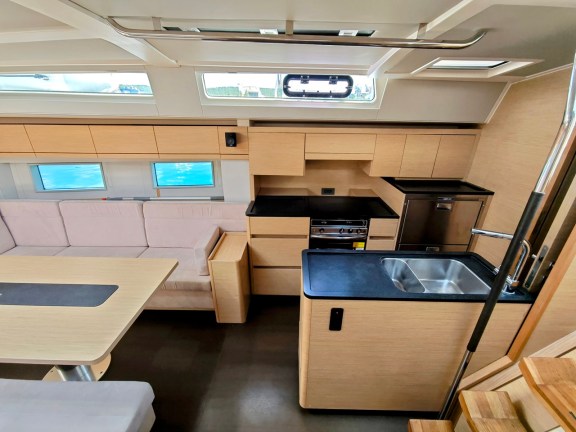 Image of Lady Ardea yacht #11