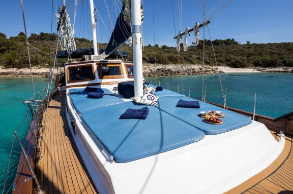 Image of Hera yacht #10