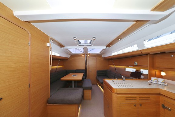 Image of Family Office yacht #11