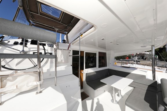 Image of Kinga V yacht #5