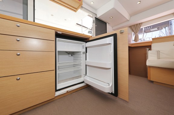 Image of Kinga V yacht #37