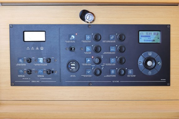 Image of Kinga V yacht #40