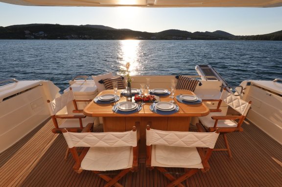 Image of Dominique yacht #13