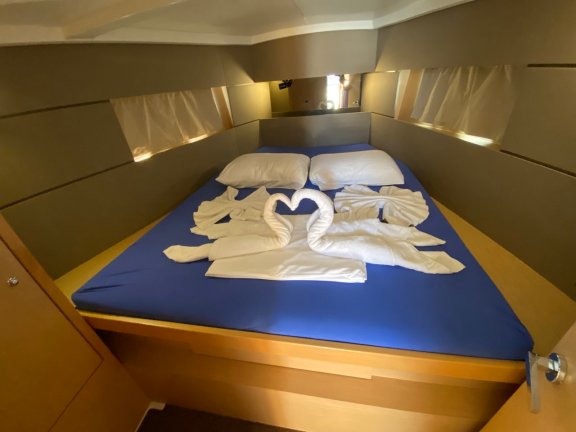 Image of Solar yacht #11