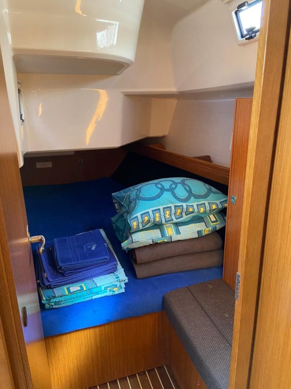 Image of Into the Blue yacht #10