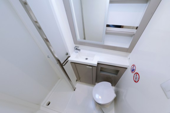 Image of Sun Office yacht #33