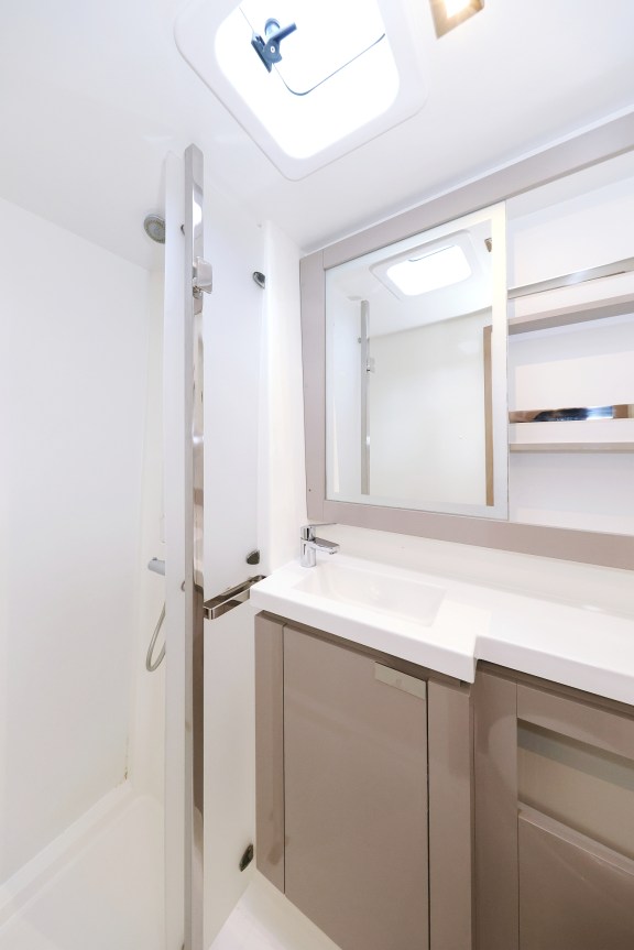 Image of Sun Office yacht #34