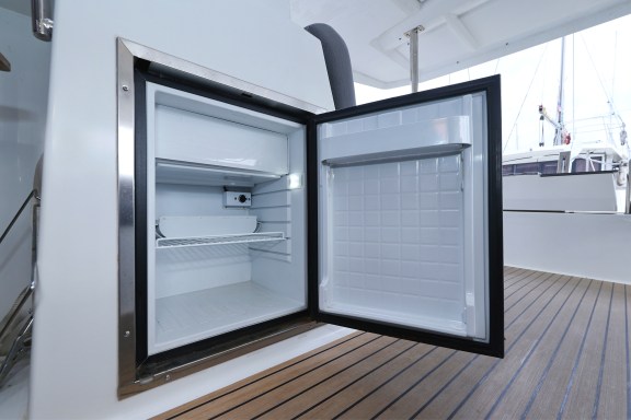 Image of Sun Office yacht #42