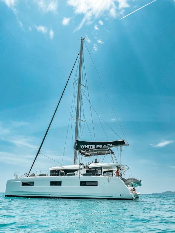 Image of White Pearl yacht #4