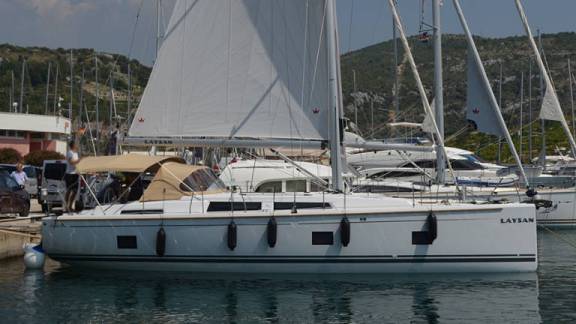 Image of Laysan yacht #5