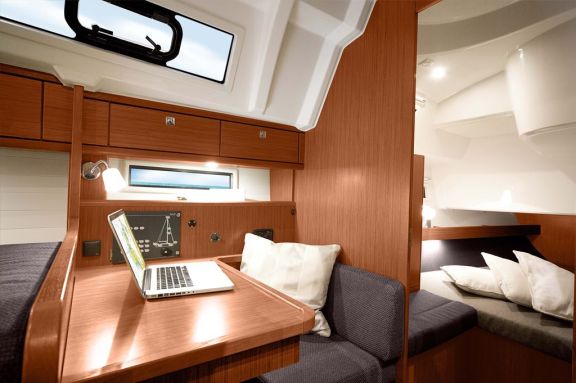 Image of Heroes yacht #14