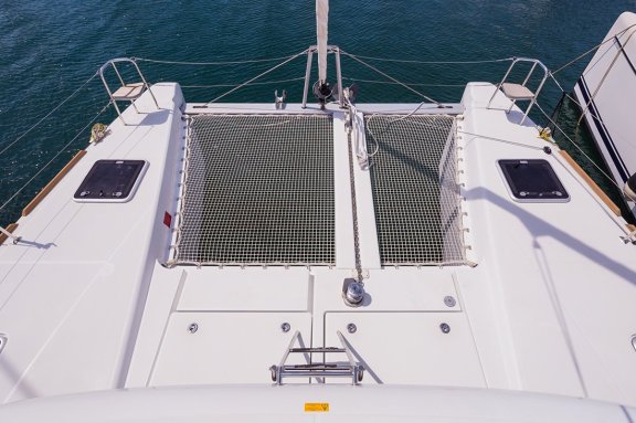 Image of Lost Cat yacht #6