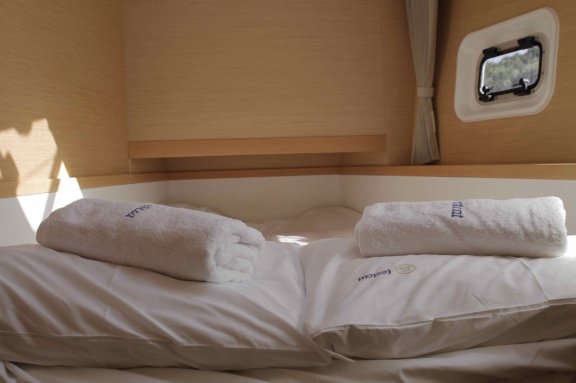 Image of Lost Cat yacht #10