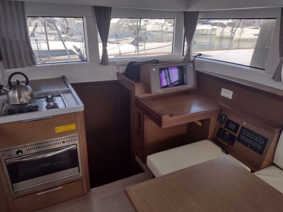 Image of RAPHAELLE yacht #7