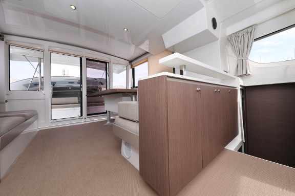 Image of Hi Friends yacht #18