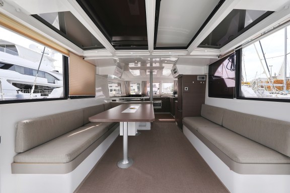 Image of Hi Friends yacht #13