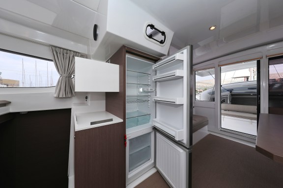 Image of Hi Friends yacht #41