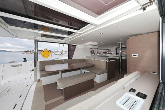 Image of Triton yacht #16