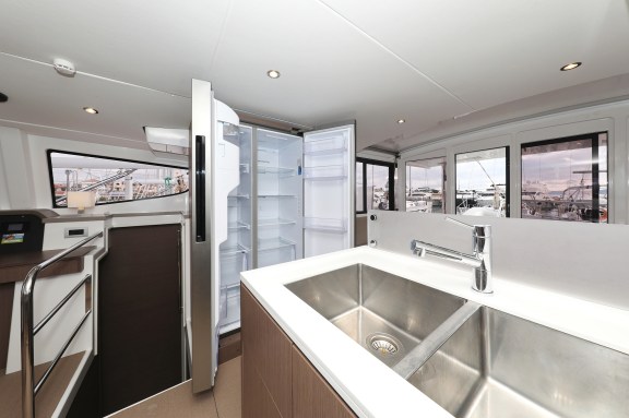 Image of Triton yacht #46