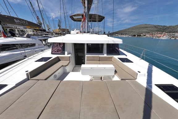 Image of Titan yacht #11