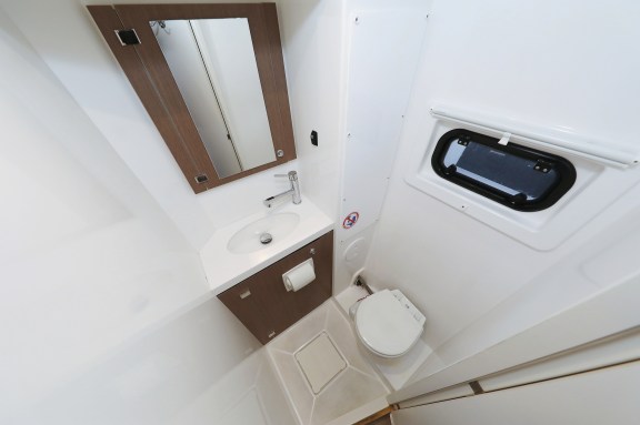 Image of Titan yacht #36