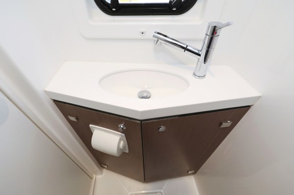 Image of Titan yacht #40