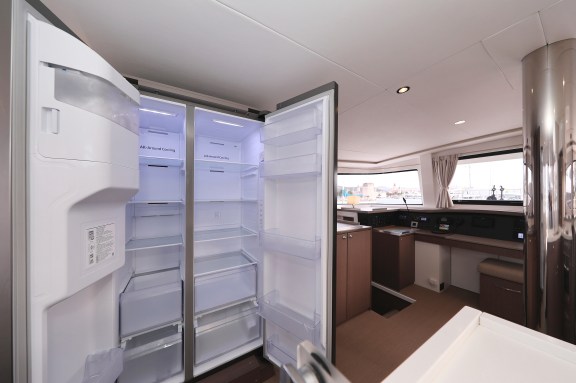 Image of Titan yacht #43