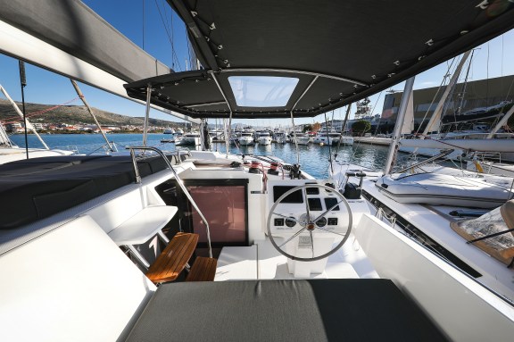 Image of Macho yacht #9