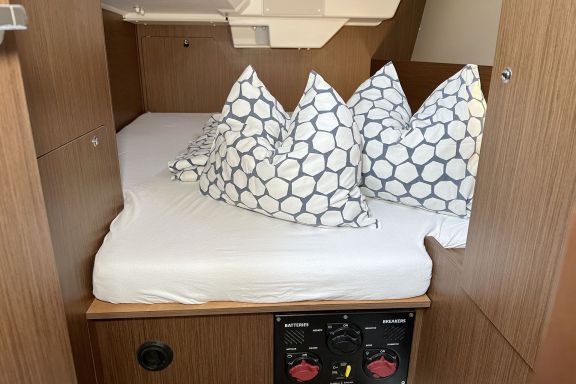 Image of Flip yacht #14