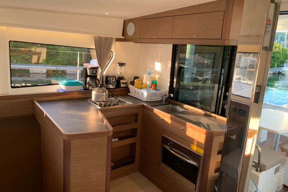 Image of The Great Catsby yacht #17