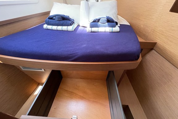 Image of The Great Catsby yacht #32