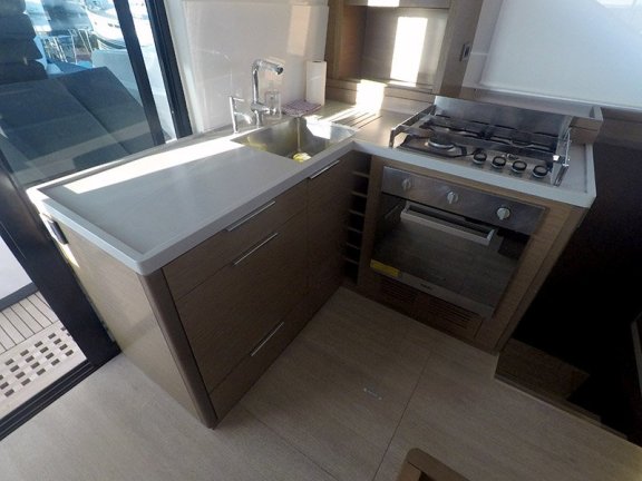 Image of Zuzo I yacht #28