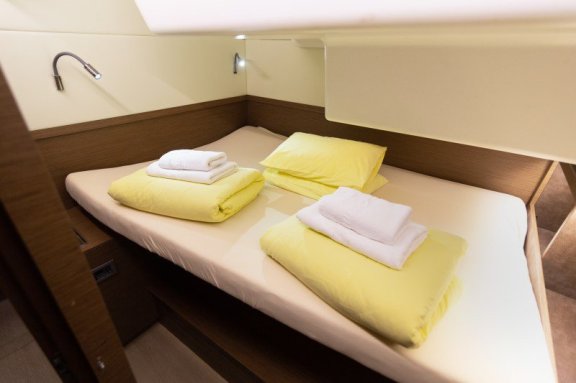 Image of Zuzo I yacht #37