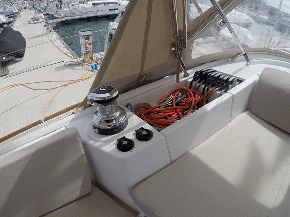 Image of Whyknot yacht #12