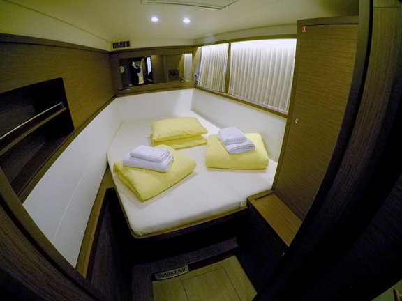 Image of Zuzo II yacht #23