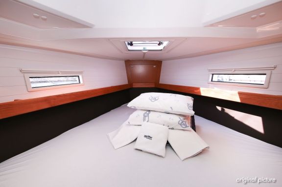 Image of Neo Star III (16) yacht #17