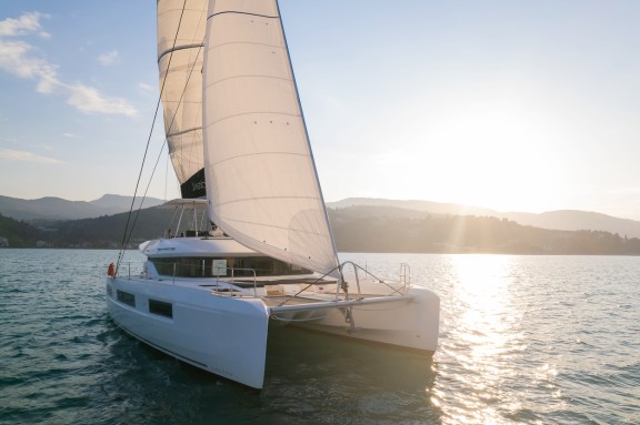 Image of Jupiter yacht #5