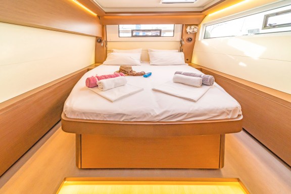 Image of Just Infinity yacht #11