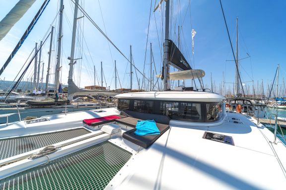 Image of Pnoe yacht #13