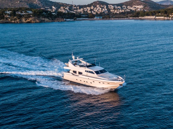 Image of Pareaki yacht #3