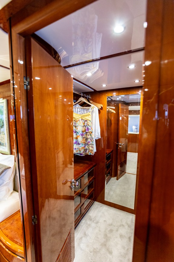 Image of Pareaki yacht #11