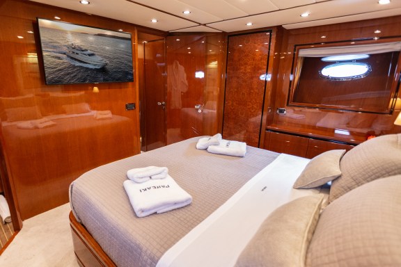 Image of Pareaki yacht #16