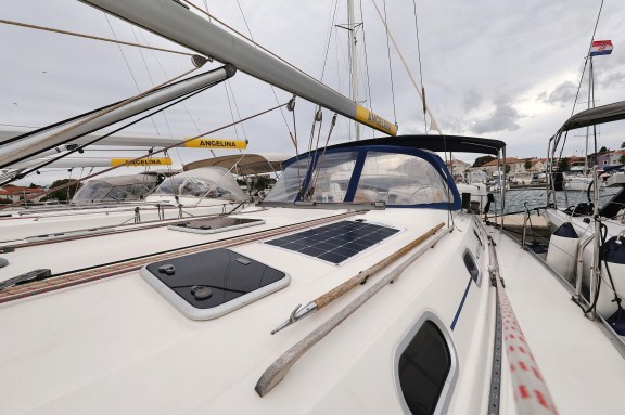 Image of Strawberry III yacht #12