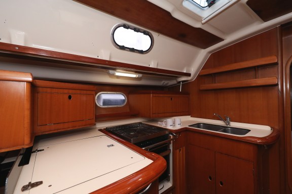 Image of Strawberry III yacht #22