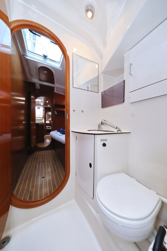 Image of Strawberry III yacht #36