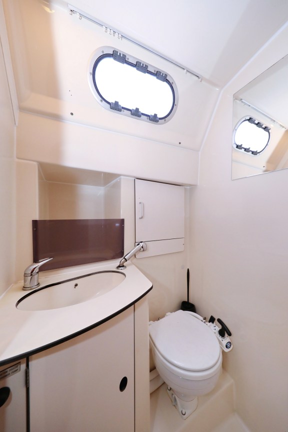 Image of Strawberry III yacht #37