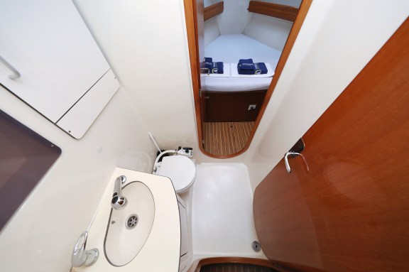 Image of Strawberry III yacht #41