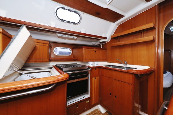 Image of Strawberry III yacht #42